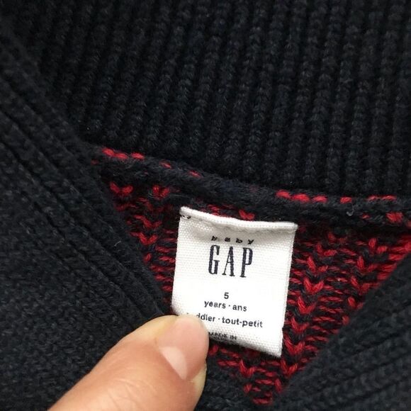 BABygap red/black knit buffalo plaid cowl neck sweater EUC 5T - Picture 4 of 5